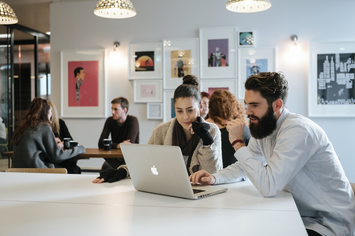 Techniques pour éviter l&rsquo;isolement en Freelance