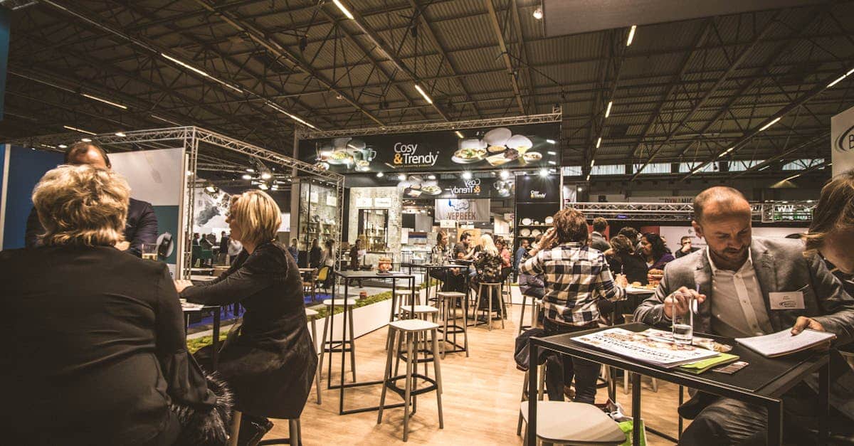 découvrez l'art du networking et comment établir des connexions professionnelles significatives pour booster votre carrière. explorez des stratégies efficaces, des conseils pratiques et des plateformes indispensables pour développer votre réseau et saisir de nouvelles opportunités.