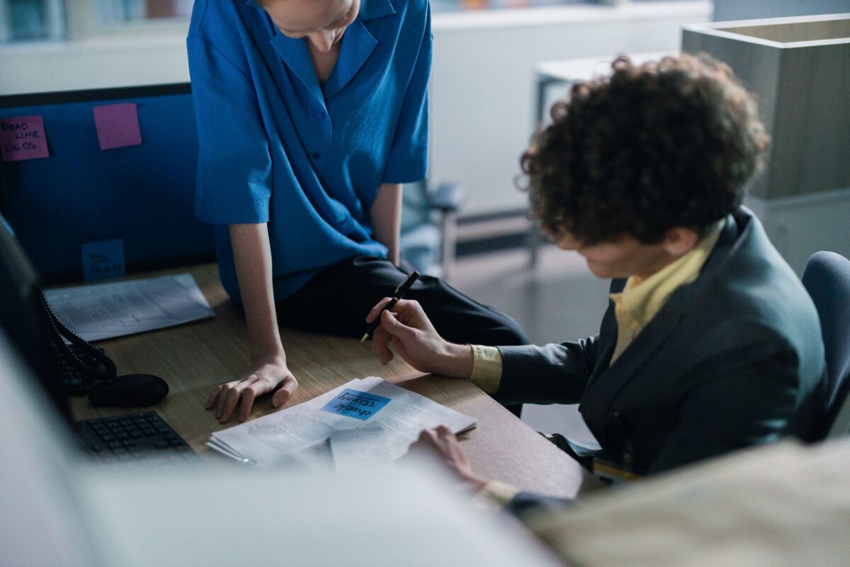 L’administratif freine-t-il le développement d’une activité freelance ?